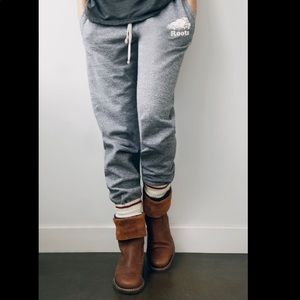 Roots Leather Boots Size 6